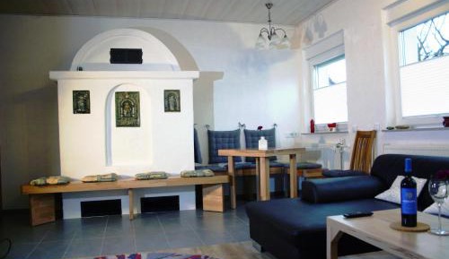 Apartment with Garden View