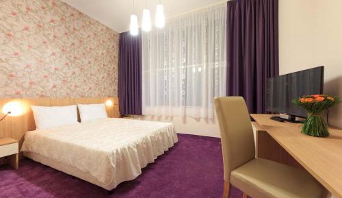 Double or Twin Room with Private Bathroom