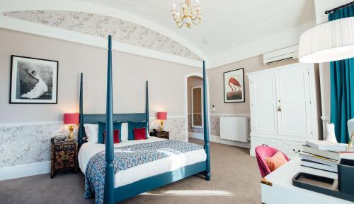 Deluxe Double Room with Bath
