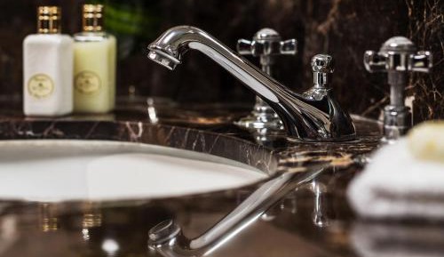 Garden View Deluxe King Room