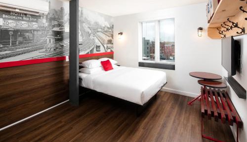 Queen Room - Disability Access