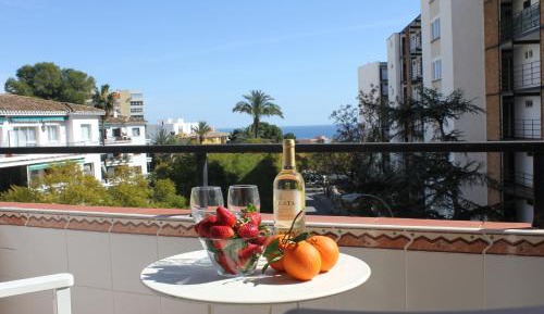 Apartment with Balcony
