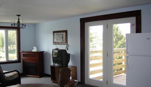 Deluxe Two-Bedroom Suite