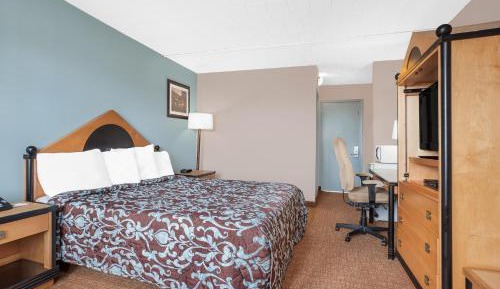 King Room - Non-Smoking