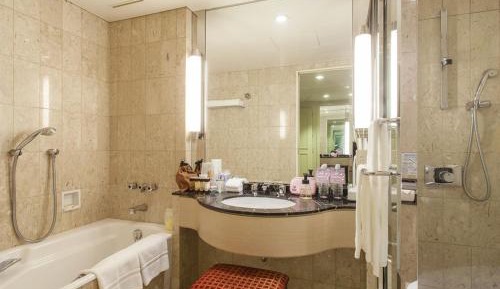 Deluxe Twin Room - Non-Smoking