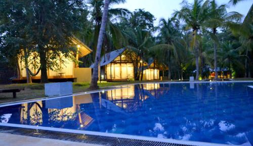 Double Room with Pool View