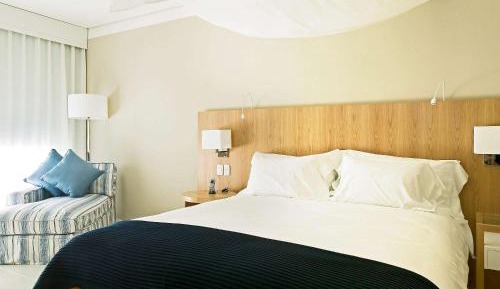 Superior Double Room with Balcony and Sea or Pool View