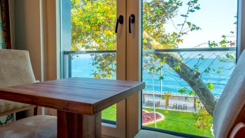 Double Room with Sea View
