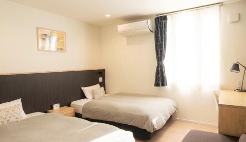 Twin Room with Private Bathroom