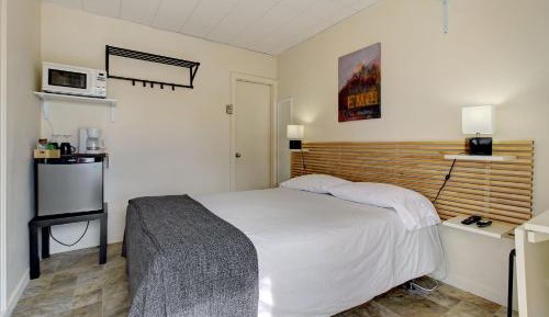 Small Double Room