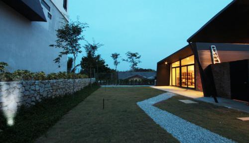 One-Bedroom Villa