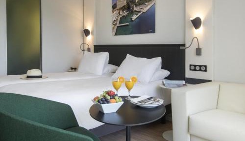 Privilege Room with One Queen Bed and 1 Sofa Bed