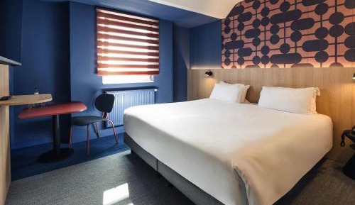 Standard King Room