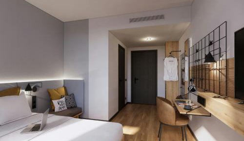 Moxy Superior Queen Room