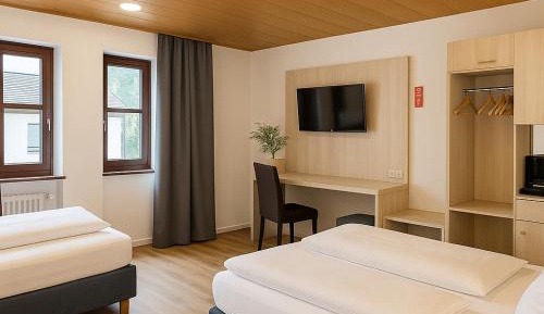 Comfort Triple Room