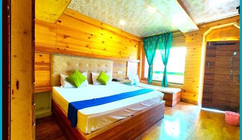 Double Room with Lake View