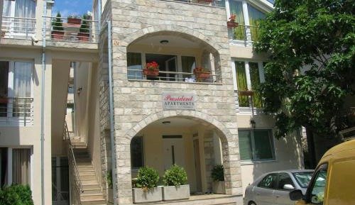 Studio Apartment with Sea View