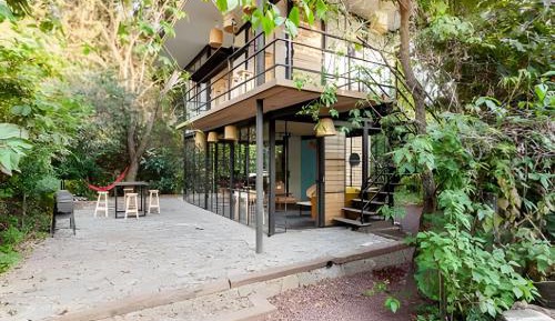 Deluxe Bungalow