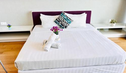 Two-Bedroom Deluxe Apartment