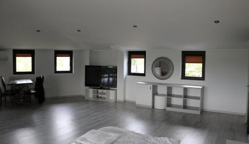 Deluxe Double Room with Bath