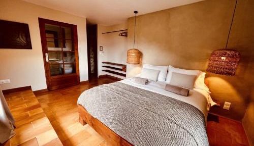 Four-Bedroom Holiday Home