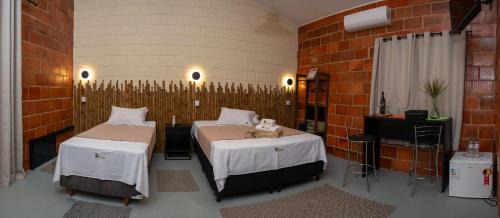 Deluxe Suite with Spa Bath