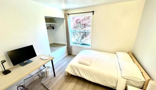 Double Room with Shared Bathroom