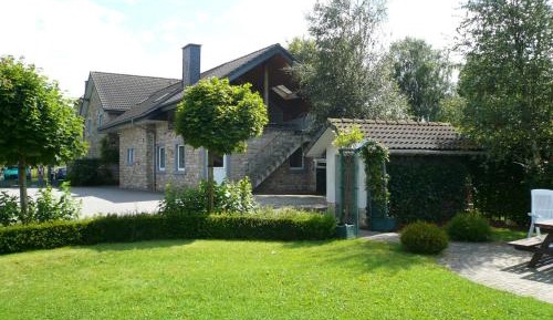 Eight-Bedroom Holiday Home