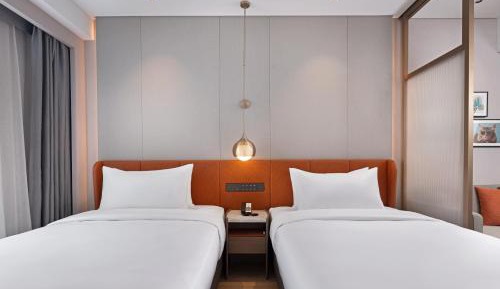 Twin Room with Lake View
