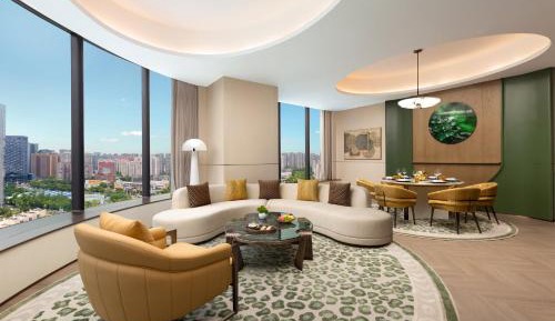 One-Bedroom Suite with River View