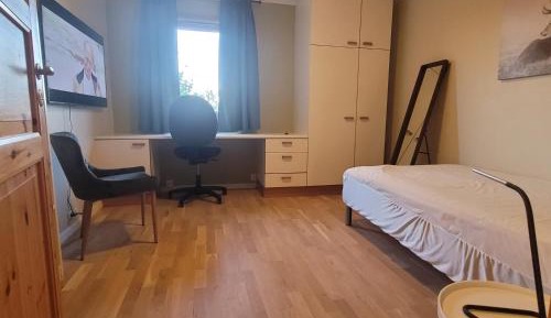 Large Single Room