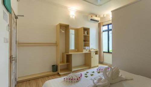 Deluxe Double or Twin Room