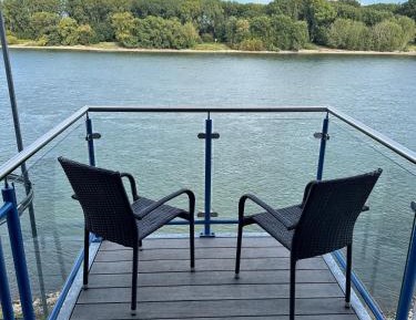 Deluxe Double Room with Balcony and Sea View