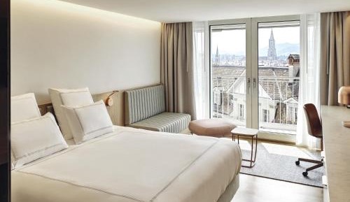 Swiss Advantage King bed Room with Balcony