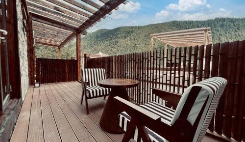 Twin Room with Mountain View