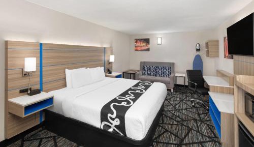 King Room - Non-Smoking