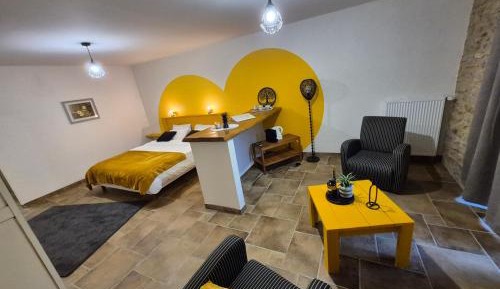 Deluxe Double Room with Bath