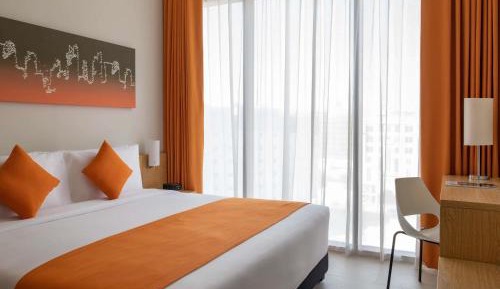 One Bedroom Apartment with One King Bed and One Sofabed