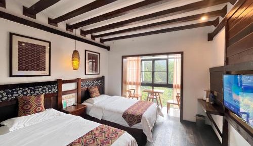 Double or Twin Room with Balcony
