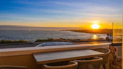 Two Bed Sea Terrace Family Pool 106