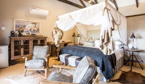 Standard Room Old Barn Includes 2 Game Drives