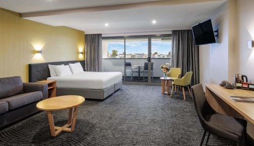 Superior King Room