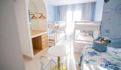 Queen Suite with Pool View