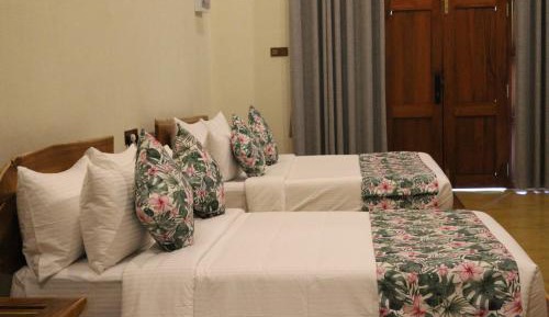 Family Room with Lake View