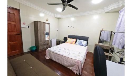Double Room with Shared Bathroom