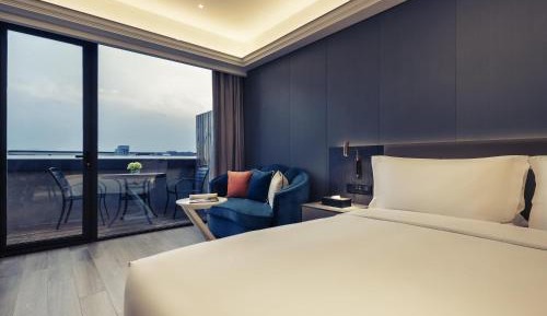 Executive King Room