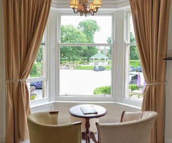 Deluxe King Double and Twin Room