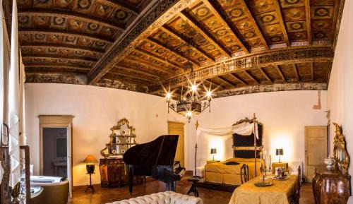 King Suite with Spa Bath