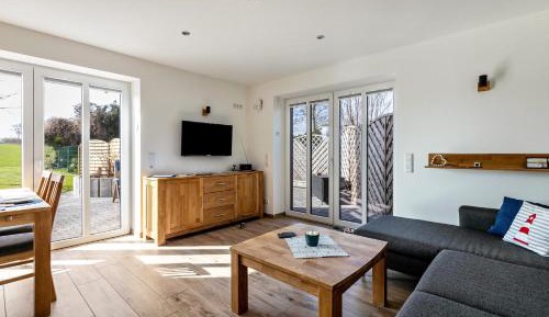 Superior One-Bedroom Apartment