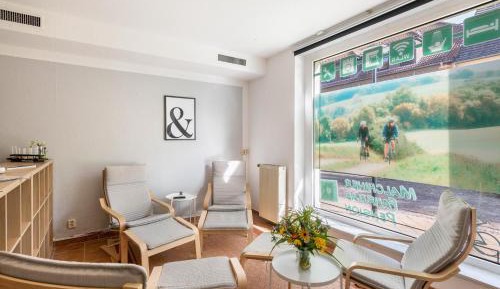 Three-Bedroom Superior Apartment